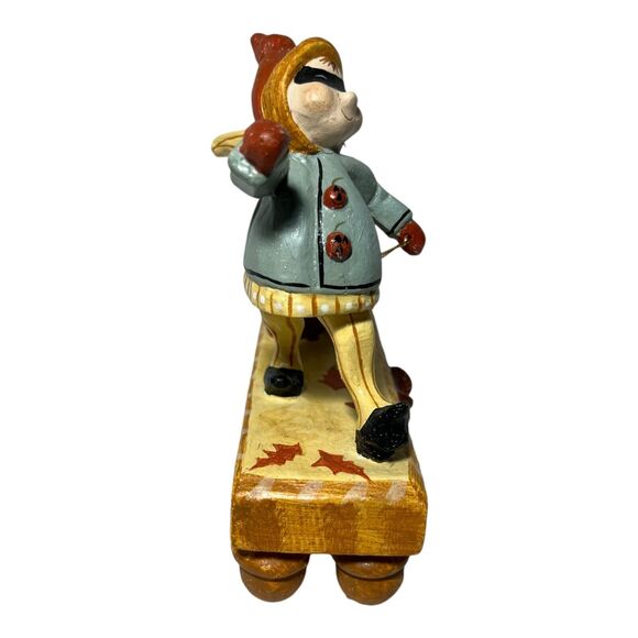 Set Of 3 House of Hatten Masked Fairy Pumpkins Denise Calla Figurines Halloween - Picture 7 of 16